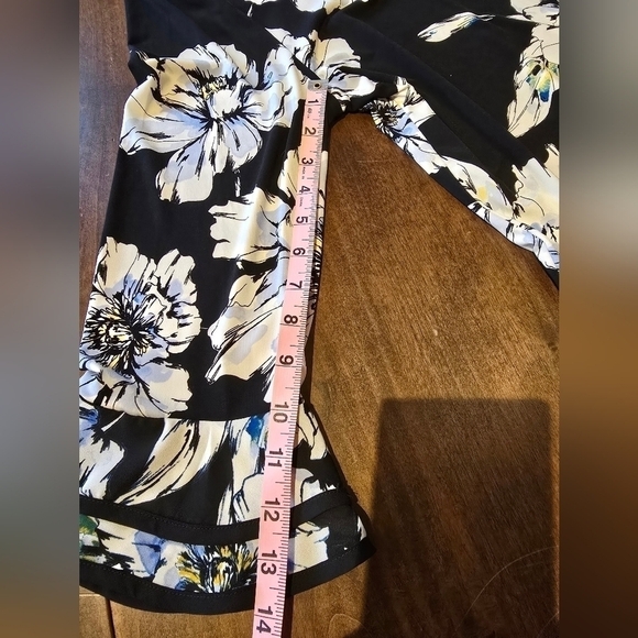 Karl Lagerfeld L floral blouse - Picture 9 of 9